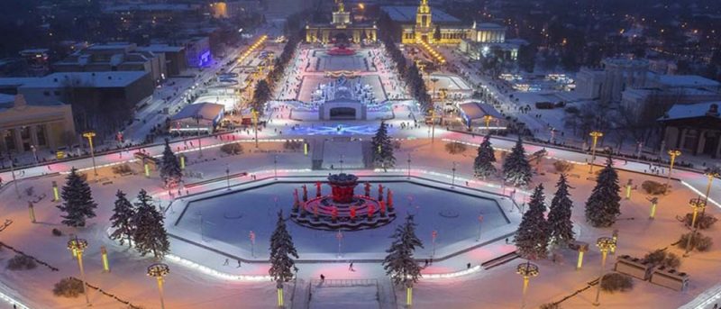 Самый большой в Европе каток с искусственным ледовым покрытием Самый большой в Европе каток с искусственным ледовым покрытием