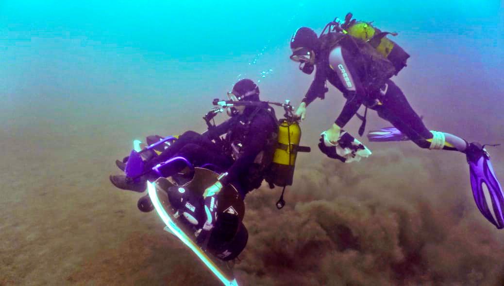 С помощью «Барракуда» можно погрузиться на глубину до 30 метров и пробыть под водой до полутора часов.