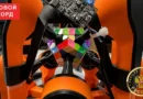 Робот Ильи Осокина для сборки головоломки Megaminx