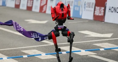 В Пекине андроид обошёл человека на полумарафоне