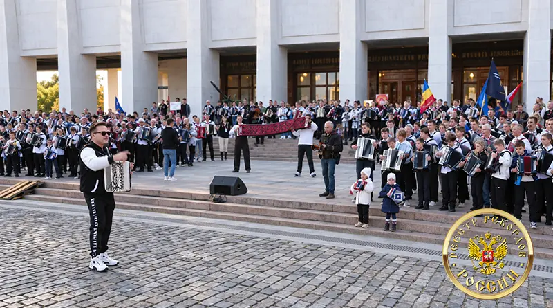 рекорд баянистов, аккордеонистов и гармонистов на Поклонной горе